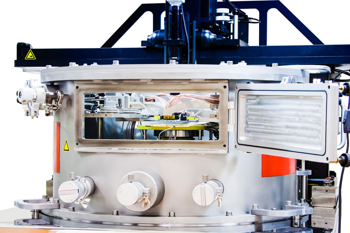 Manual Controls of Chuck for Vacuum/Cryogenic Probing