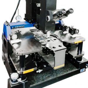 Double-side Setup for Emission Microscopy